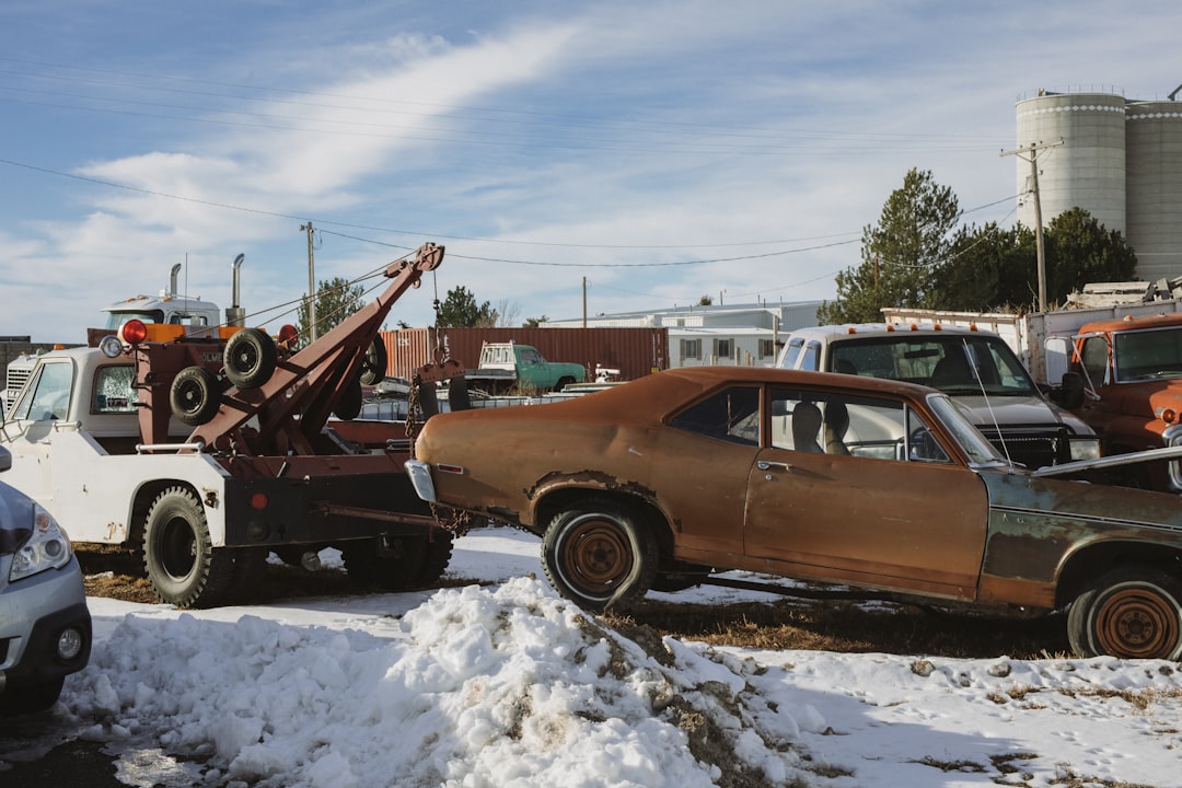 Photo Truck towing